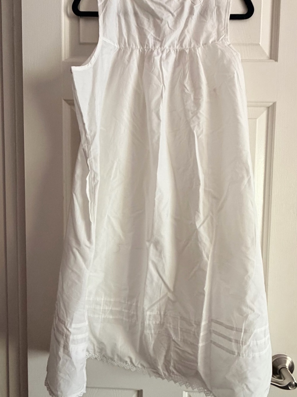 Women's White Chemise nightgown - Picture 6 of 6